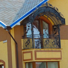 Козырьки для балконов К128